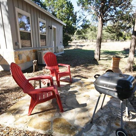 Cabins At Flite Acres - Texas Sage Wimberley Zewnętrze zdjęcie