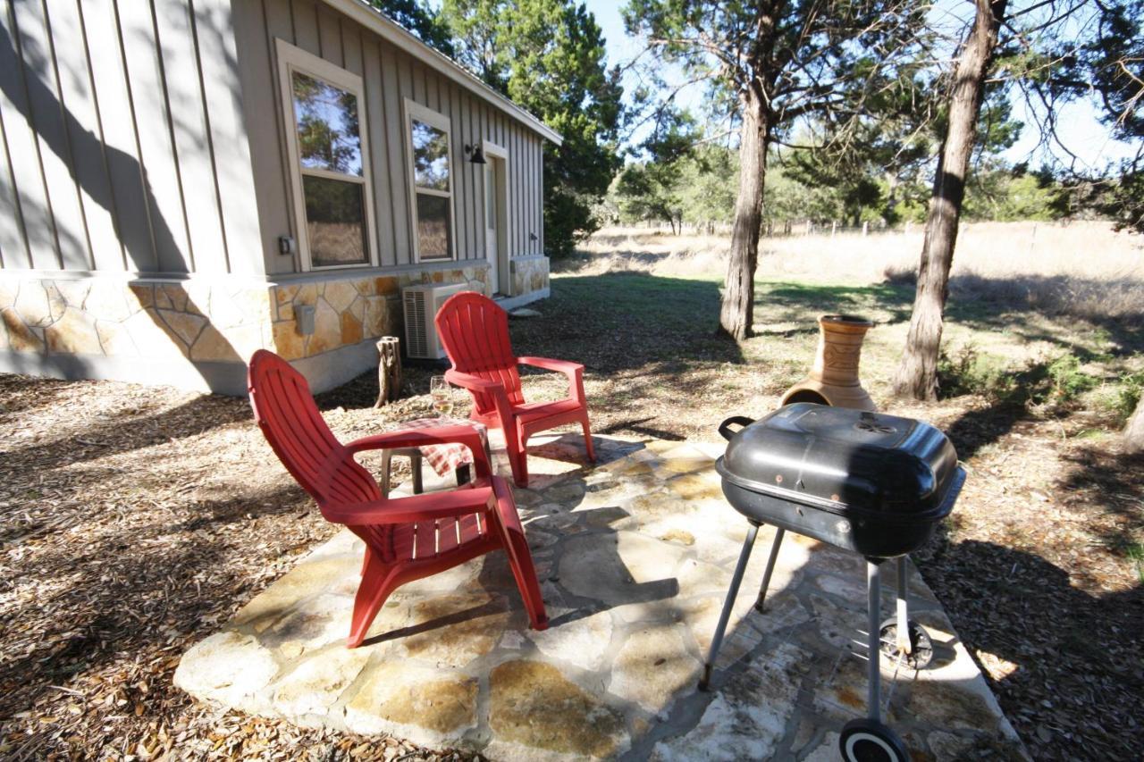 Cabins At Flite Acres - Texas Sage Wimberley Zewnętrze zdjęcie